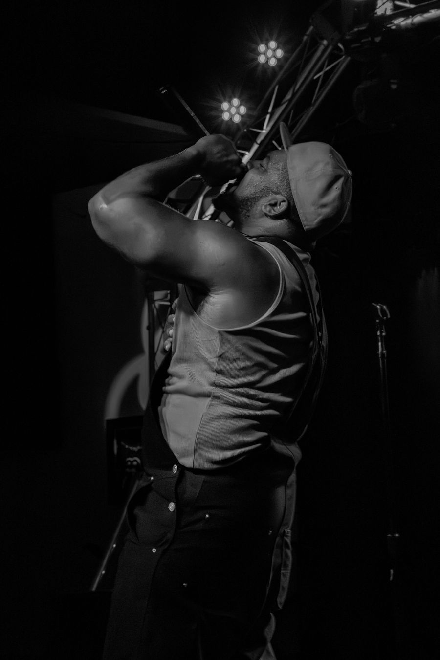 Little Moses Jones live at a casino and resort venue